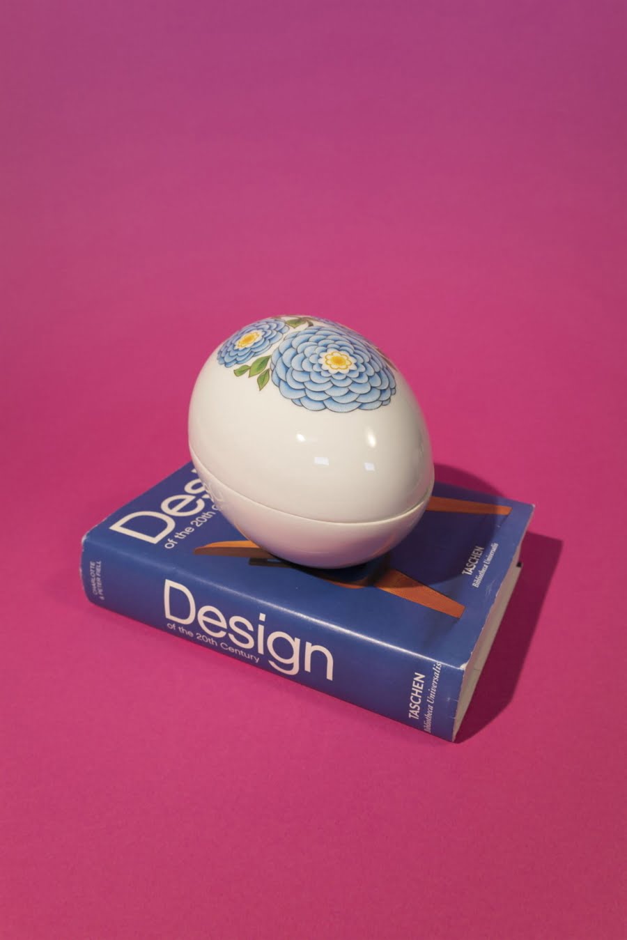 Vintage porcelain egg shaped box