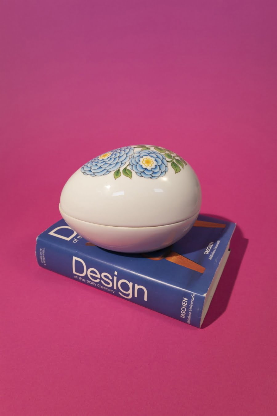 Vintage porcelain egg shaped box