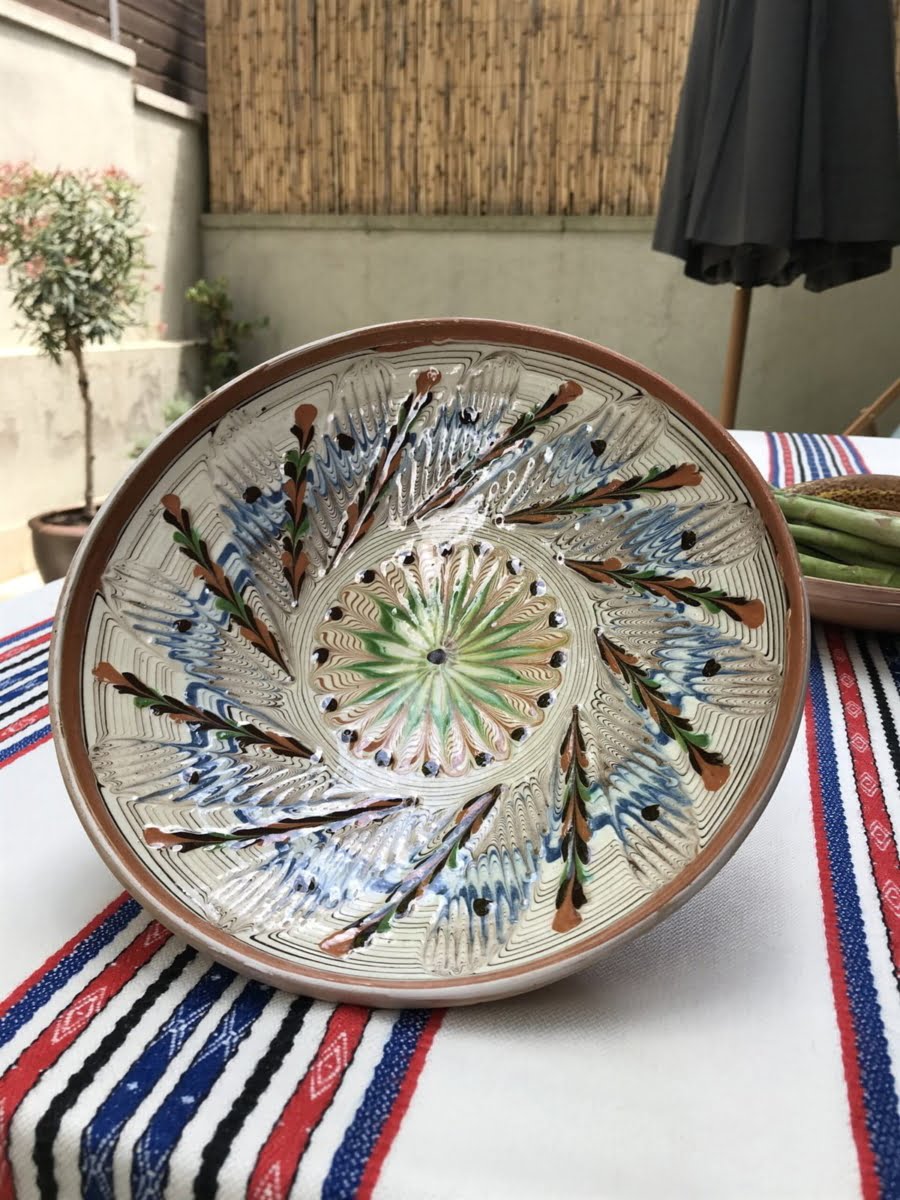 Horezu handmade ceramic plate