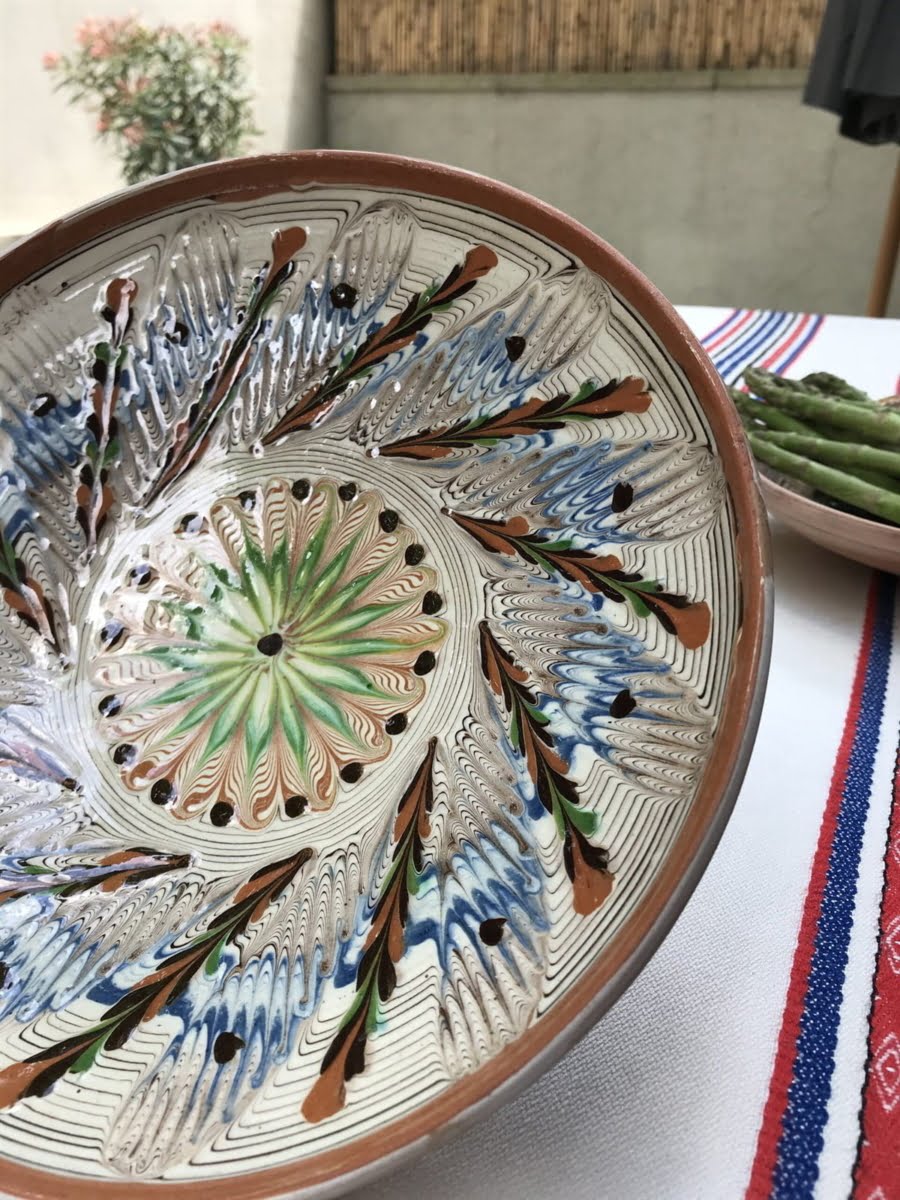 Horezu handmade ceramic plate