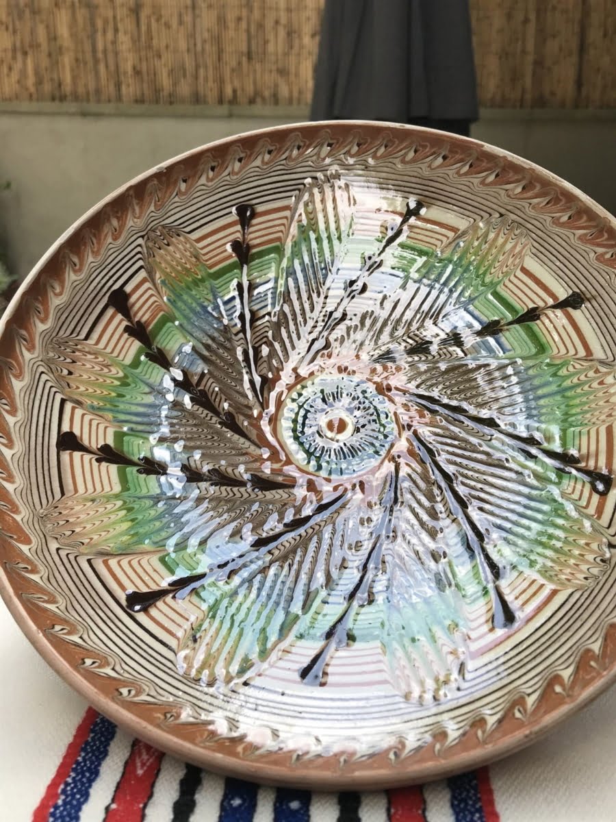 horezu ceramic plate