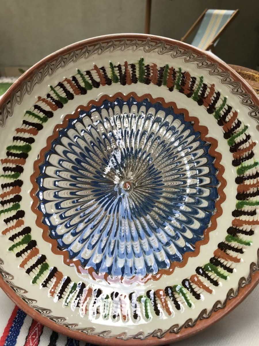 Horezu handmade ceramic plate – blue petals - Image 3