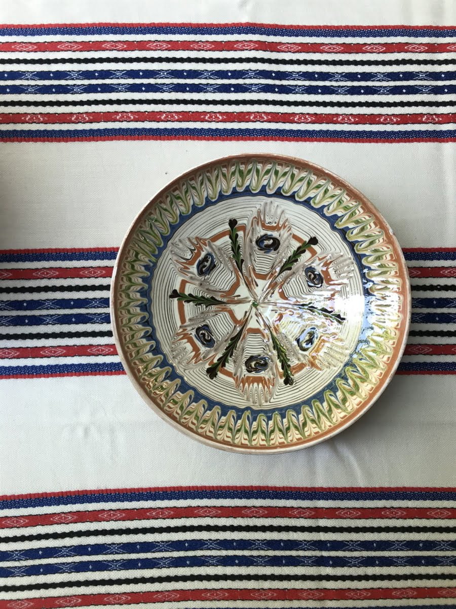 Horezu handmade ceramic plate
