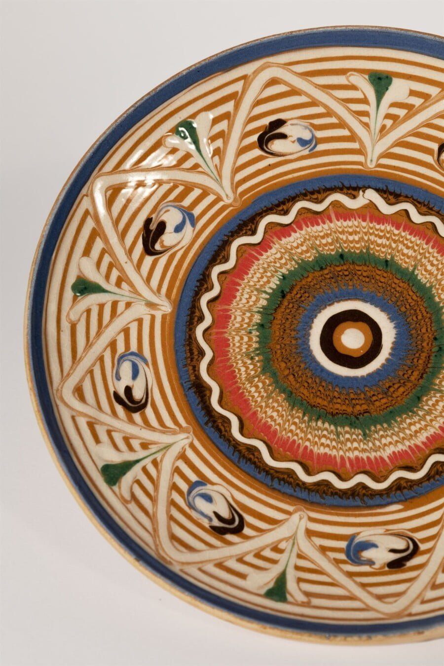 Countryfile Beige artisanal plate