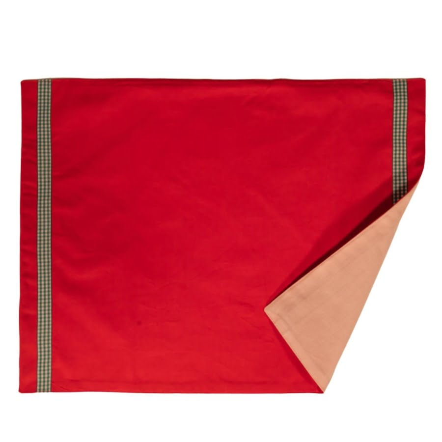 Red colour block placemat