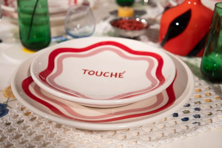 touché plate