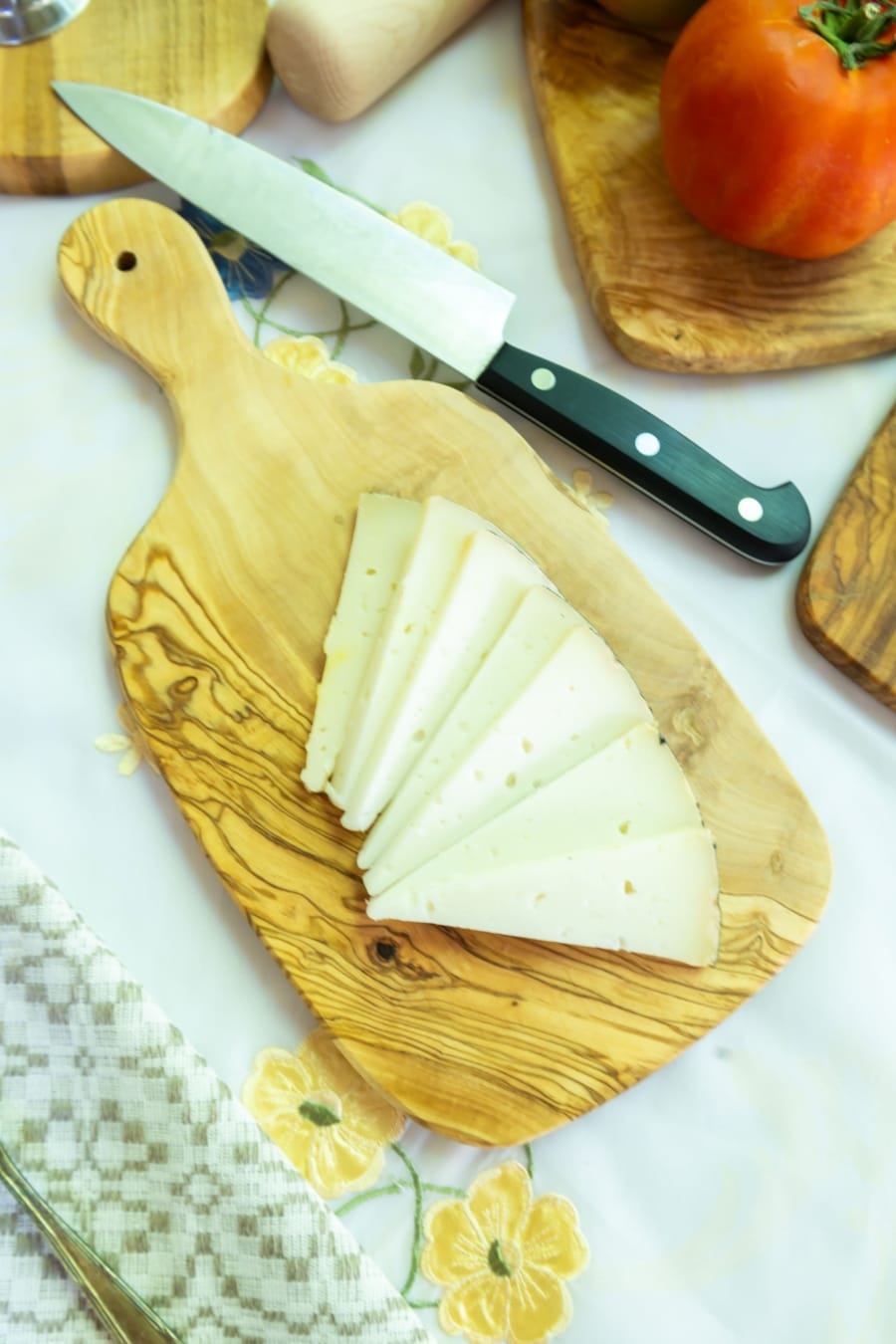olive wood chopping board